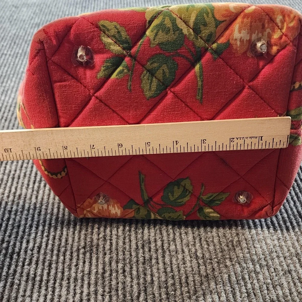 Pierre Deux Handbag Womens Medium Red Floral Quilted Cotton French Country Purse